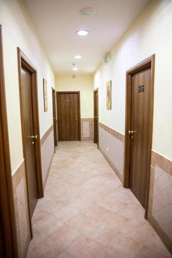 Hotel Alex Square Рим Экстерьер фото