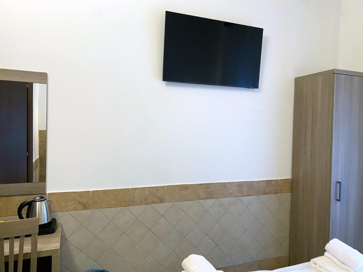 Hotel Alex Square Рим Экстерьер фото