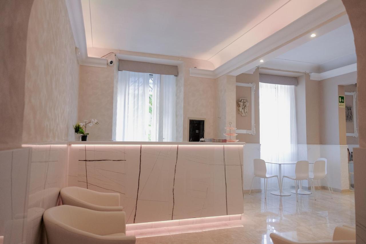 Hotel Alex Square Рим Экстерьер фото