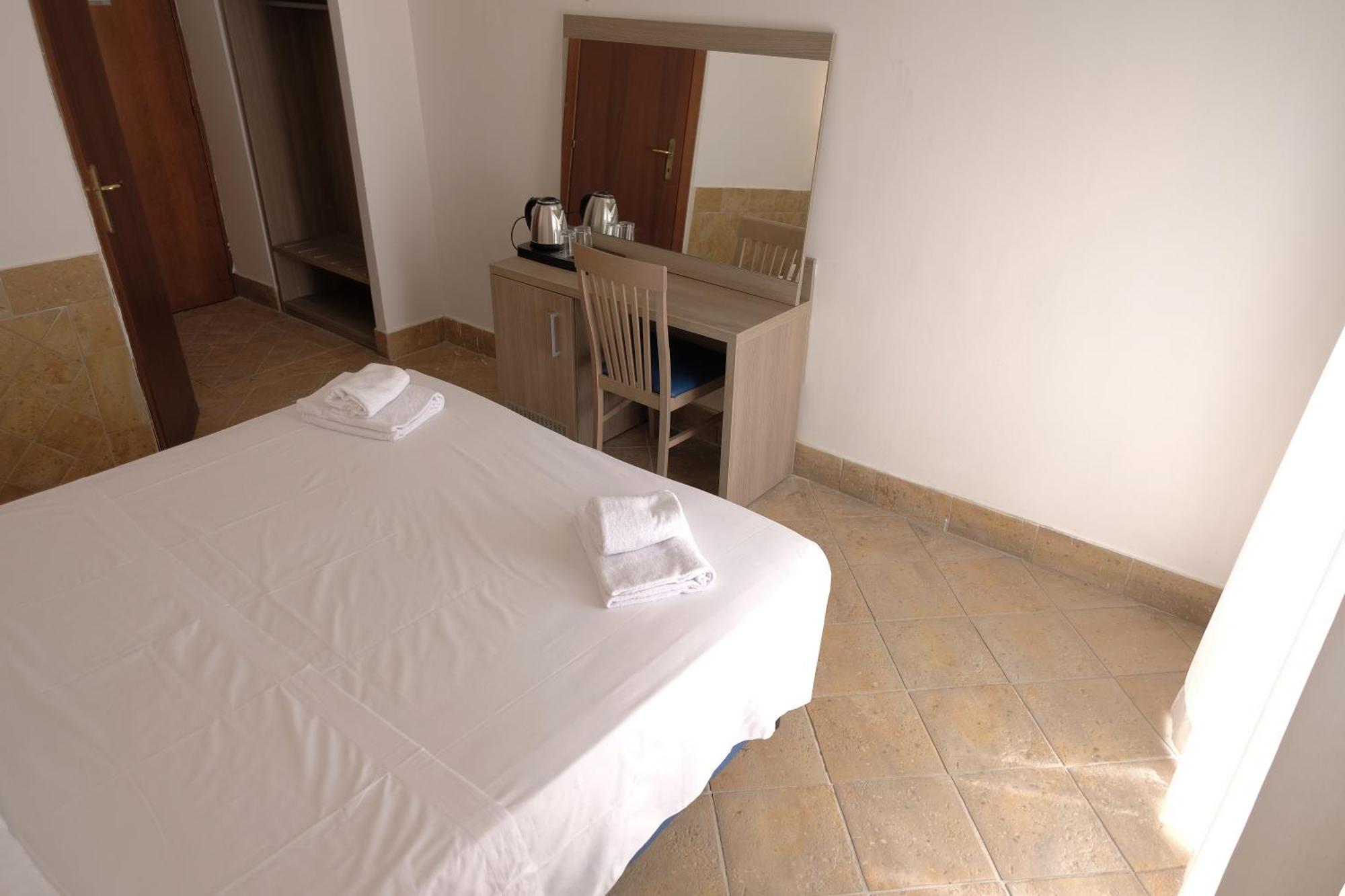 Hotel Alex Square Рим Экстерьер фото