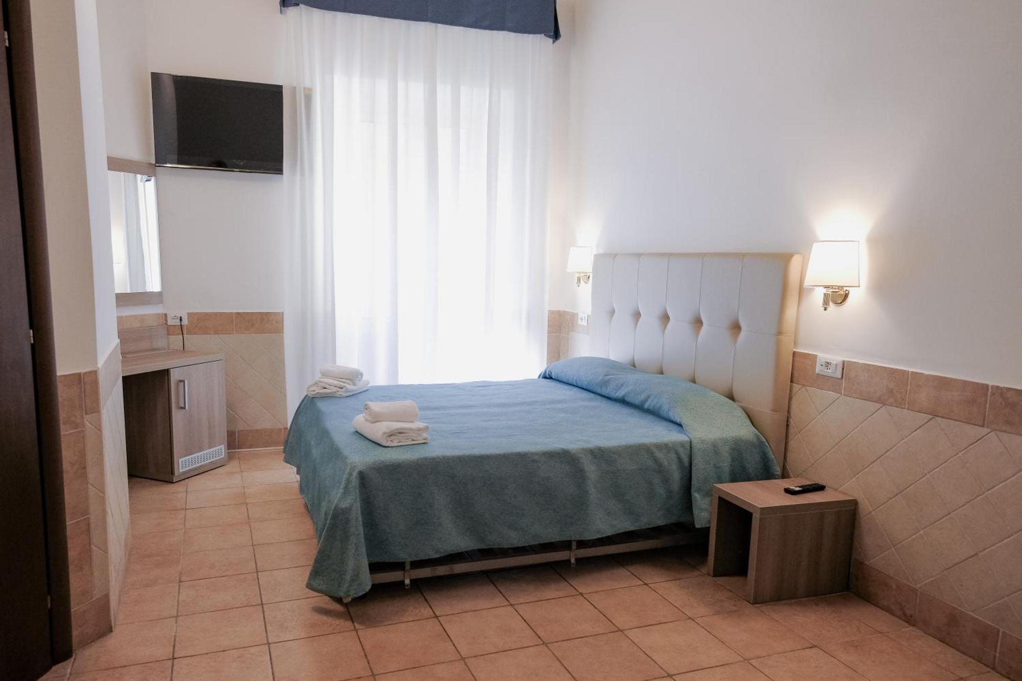 Hotel Alex Square Рим Экстерьер фото
